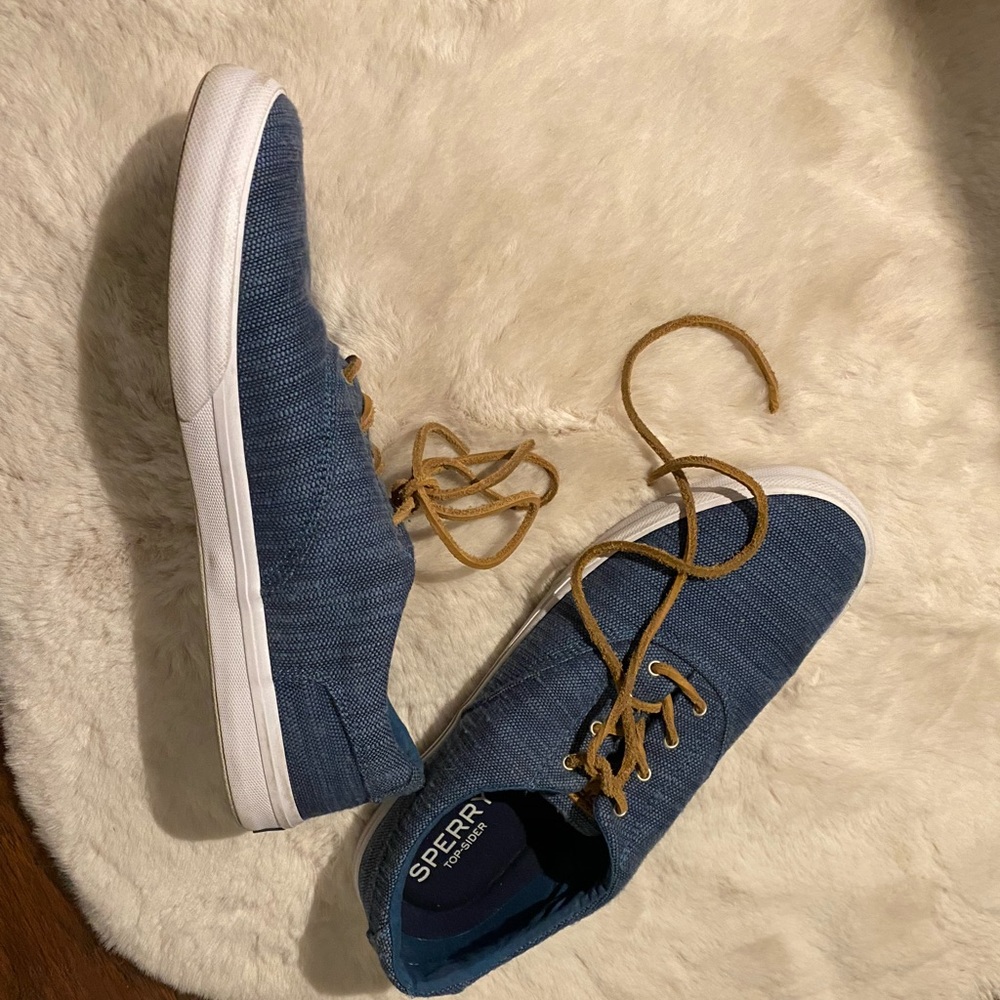 Blue men’s shoes business casual